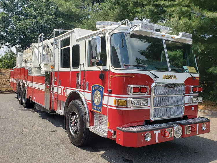 Pierce Arrow exterior view, photo 7 of 44