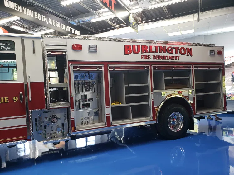 Pierce Velocity Pumper exterior view, photo 13 of 34