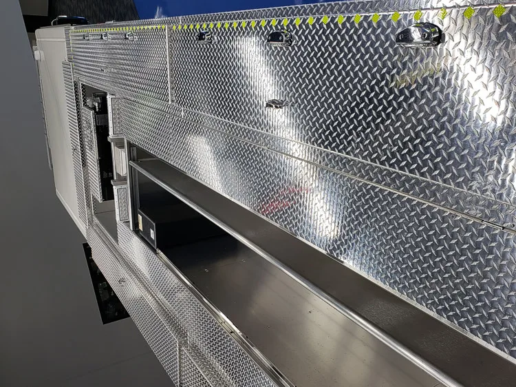 Pierce Velocity Pumper exterior view, photo 15 of 34