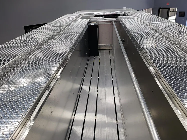 Pierce Velocity Pumper exterior view, photo 16 of 34