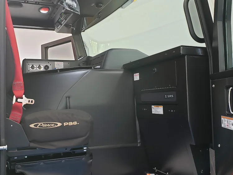 Pierce Velocity Pumper exterior view, photo 28 of 34