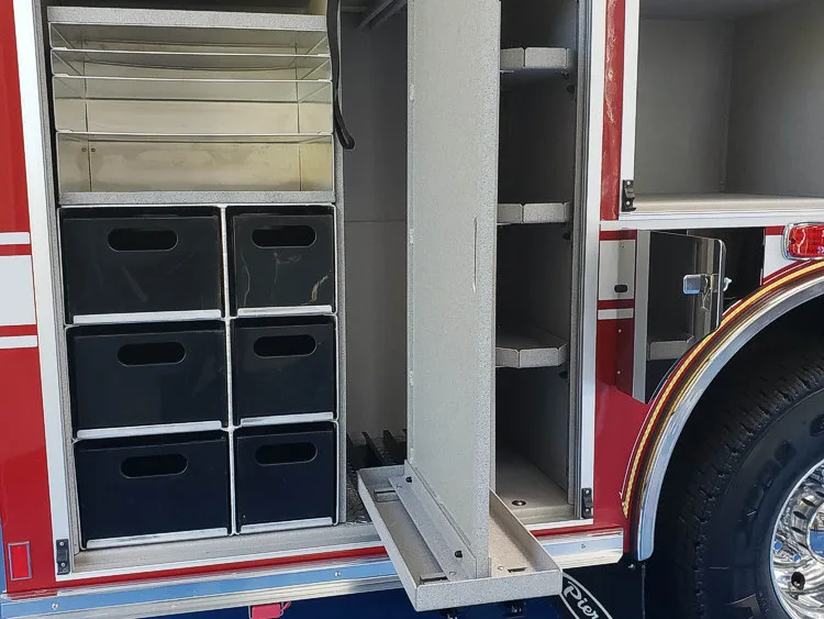 Pierce Velocity Pumper exterior view, photo 29 of 34