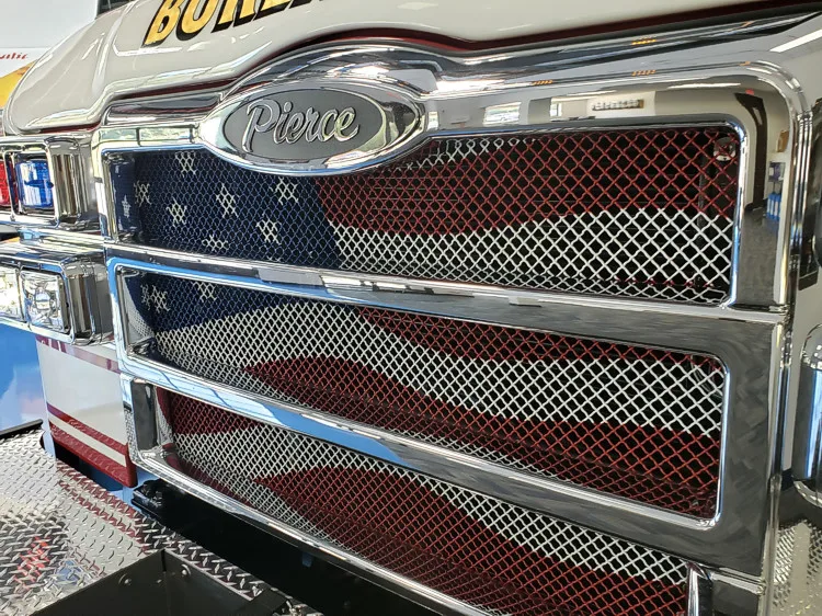 Pierce Velocity Pumper exterior view, photo 8 of 34