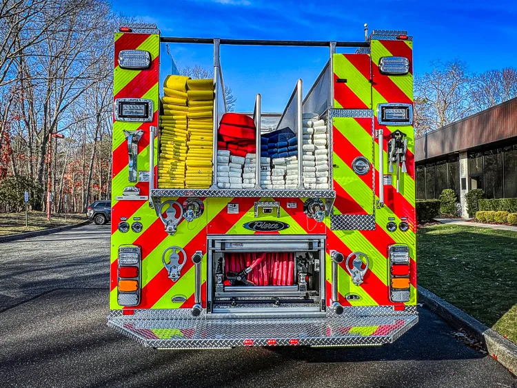 Pierce Enforcer Pumper exterior view, photo 20 of 37
