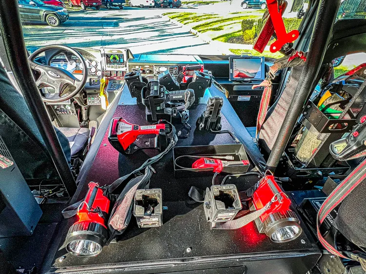 Pierce Enforcer Pumper exterior view, photo 32 of 37