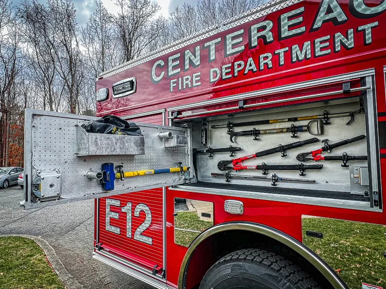 Pierce Enforcer Pumper exterior view, photo 19 of 56