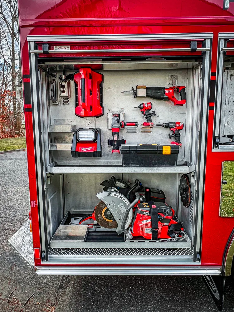 Pierce Enforcer Pumper exterior view, photo 20 of 56