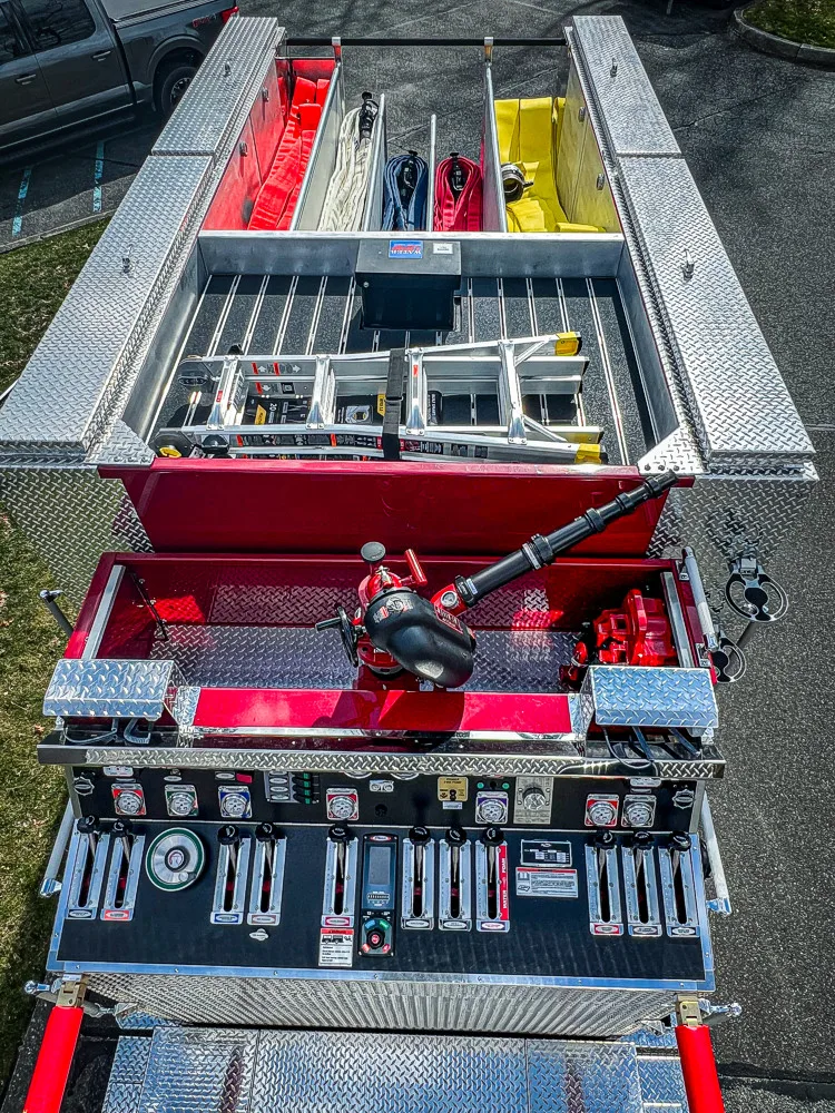 Pierce Enforcer Pumper exterior view, photo 38 of 56