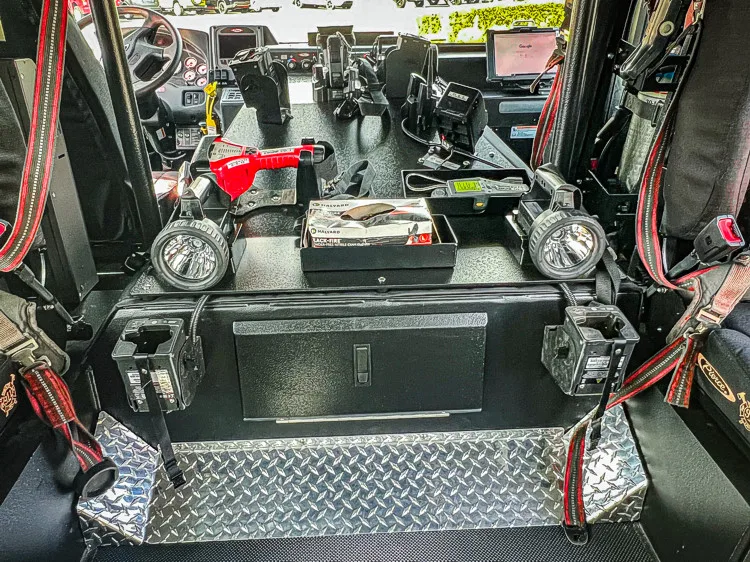 Pierce Enforcer Pumper exterior view, photo 46 of 56