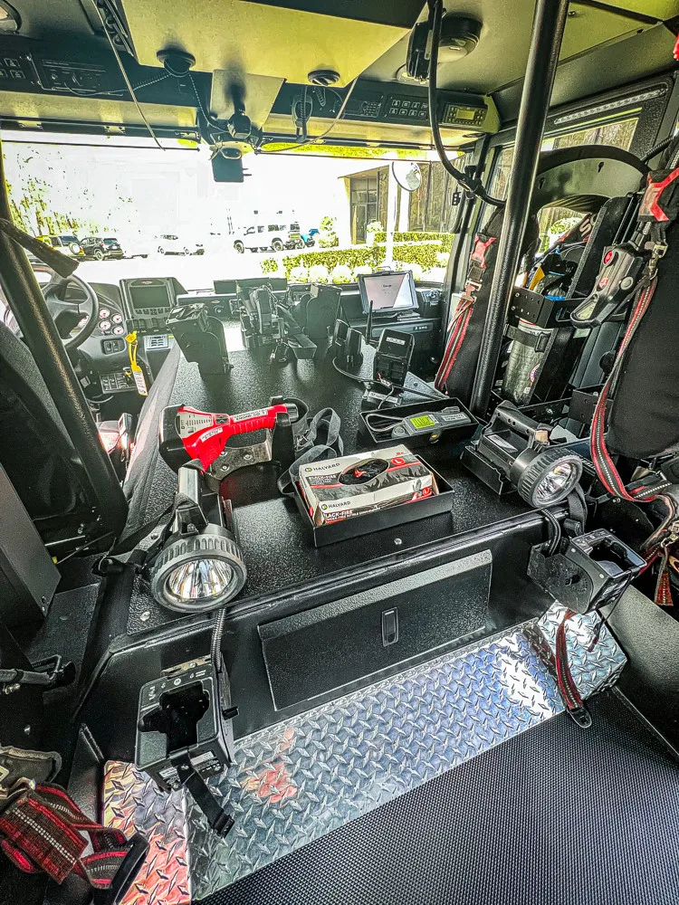 Pierce Enforcer Pumper exterior view, photo 47 of 56