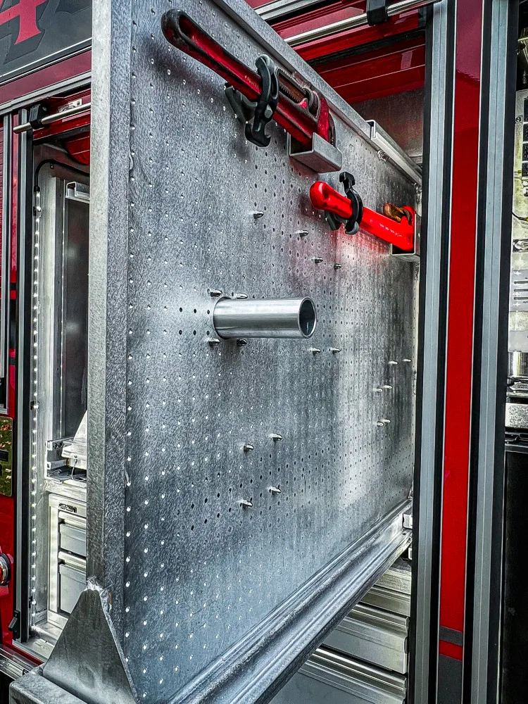 Pierce Enforcer Rescue exterior view, photo 13 of 72