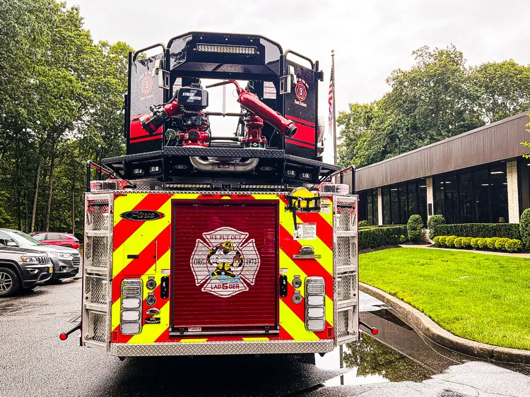 Pierce Enforcer Aerial exterior view, photo 11 of 46