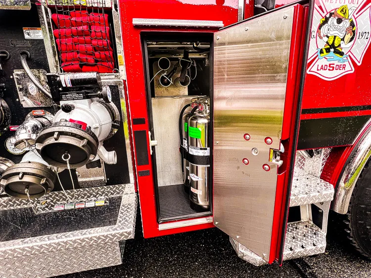 Pierce Enforcer Aerial exterior view, photo 15 of 46