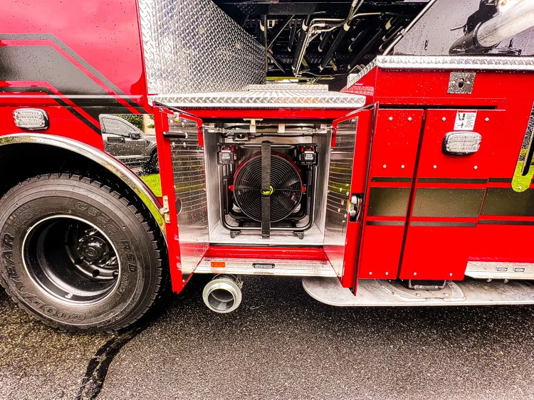 Pierce Enforcer Aerial exterior view, photo 18 of 46