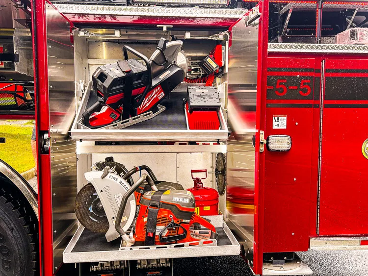 Pierce Enforcer Aerial exterior view, photo 32 of 46