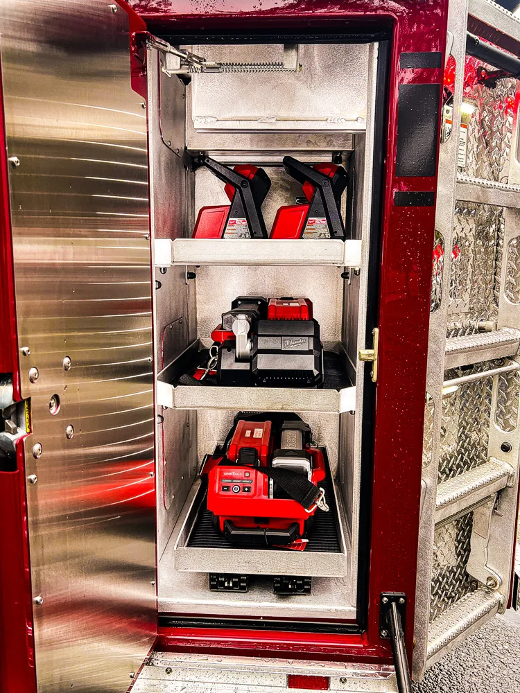 Pierce Enforcer Aerial exterior view, photo 33 of 46