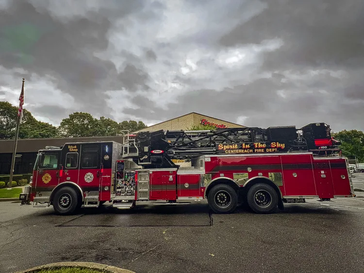 Pierce Enforcer Aerial exterior view, photo 6 of 46