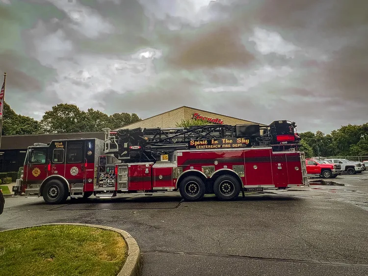 Pierce Enforcer Aerial exterior view, photo 8 of 46