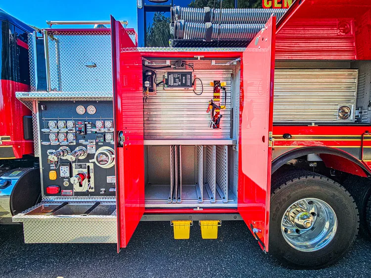 Pierce Saber Tanker exterior view, photo 17 of 42