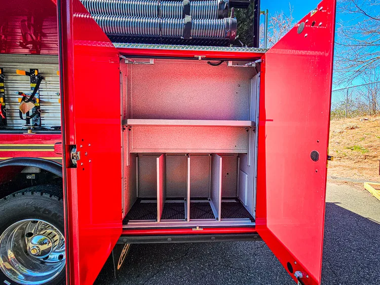 Pierce Saber Tanker exterior view, photo 19 of 42