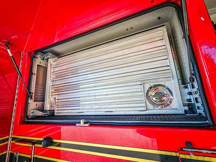 Pierce Saber Tanker exterior view, photo 20 of 42