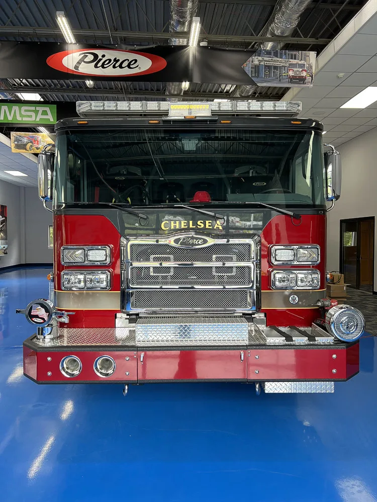 Pierce Enforcer Pumper exterior view, photo 35 of 39