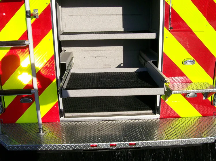 Pierce Saber exterior view, photo 20 of 25