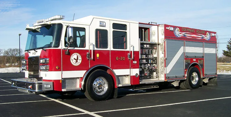 Pierce Saber exterior view, photo 4 of 25