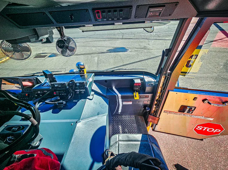 Pierce Enforcer Pumper exterior view, photo 36 of 65