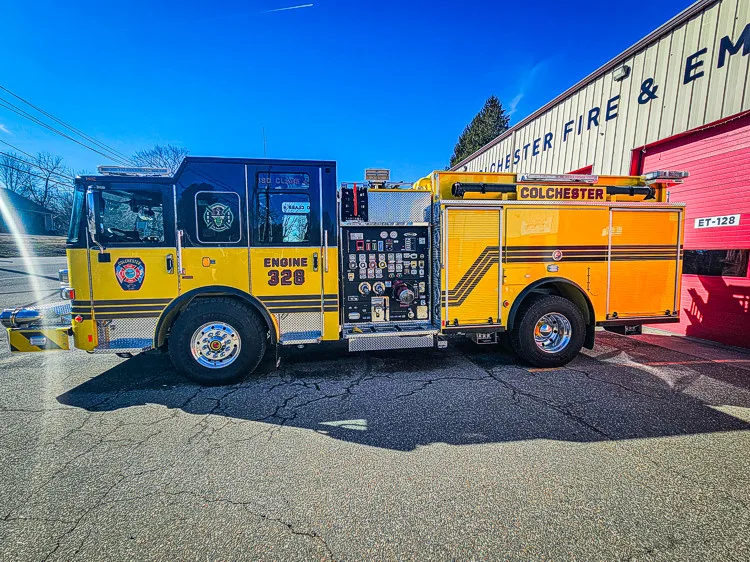 Pierce Enforcer Pumper exterior view, photo 6 of 65