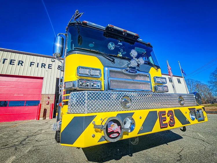 Pierce Enforcer Pumper exterior view, photo 64 of 65