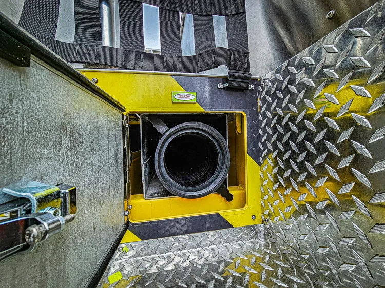 Pierce Enforcer Pumper exterior view, photo 17 of 46