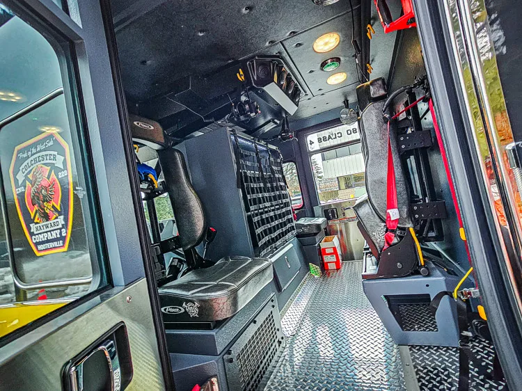 Pierce Enforcer Pumper exterior view, photo 25 of 46