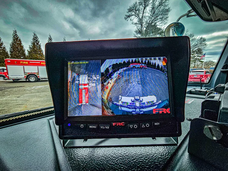 Pierce Enforcer Pumper exterior view, photo 36 of 46