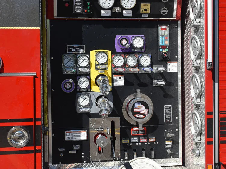 Pierce Enforcer exterior view, photo 13 of 30