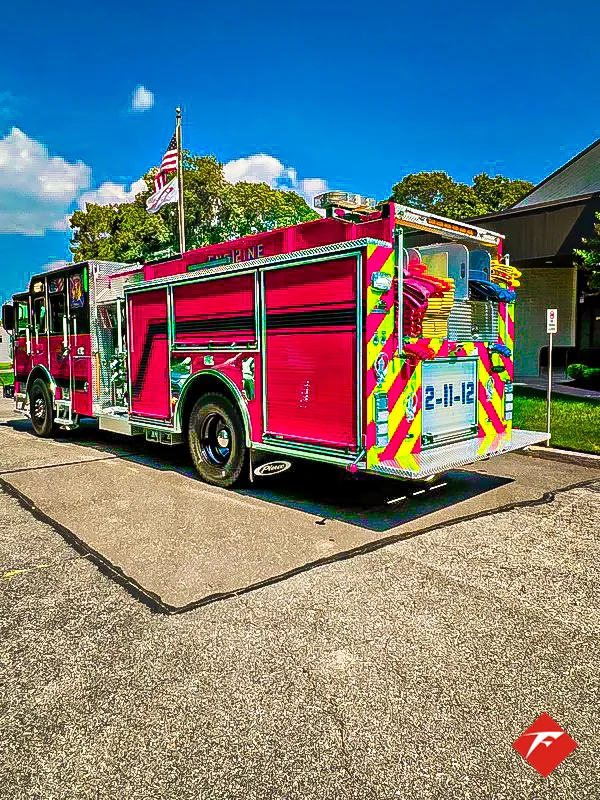 Pierce Enforcer Pumper exterior view, photo 13 of 46