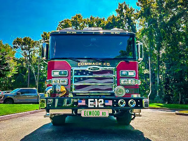 Pierce Enforcer Pumper exterior view, photo 2 of 46