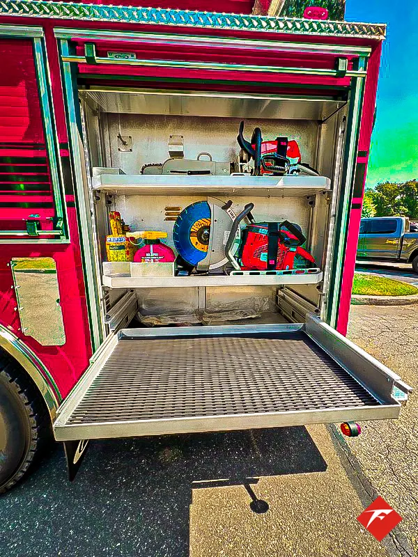 Pierce Enforcer Pumper exterior view, photo 23 of 46