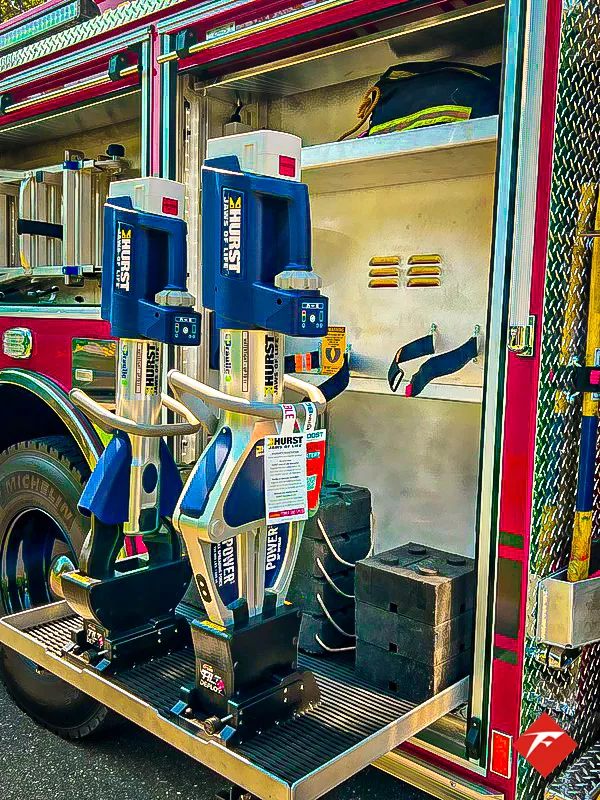 Pierce Enforcer Pumper exterior view, photo 33 of 46