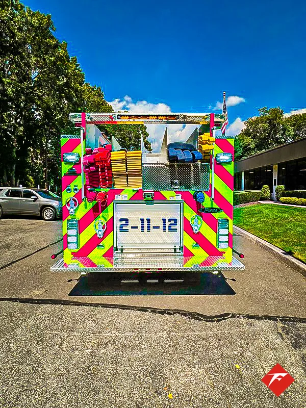 Pierce Enforcer Pumper exterior view, photo 6 of 46