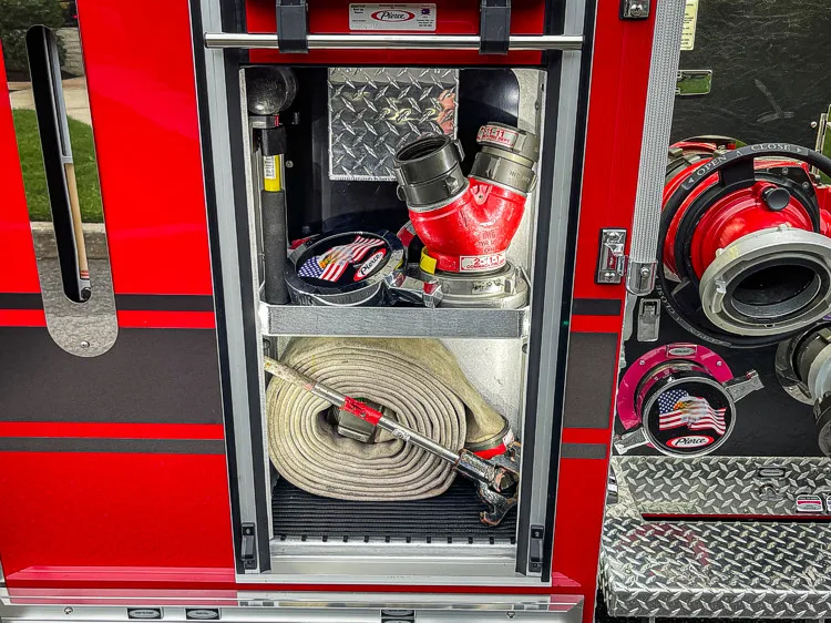 Pierce Enforcer Pumper exterior view, photo 37 of 49