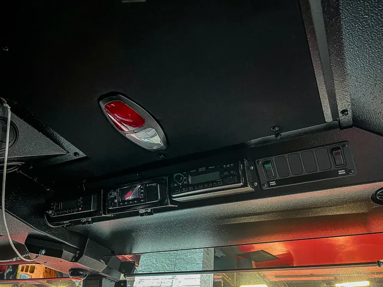 Pierce Enforcer Pumper exterior view, photo 47 of 49