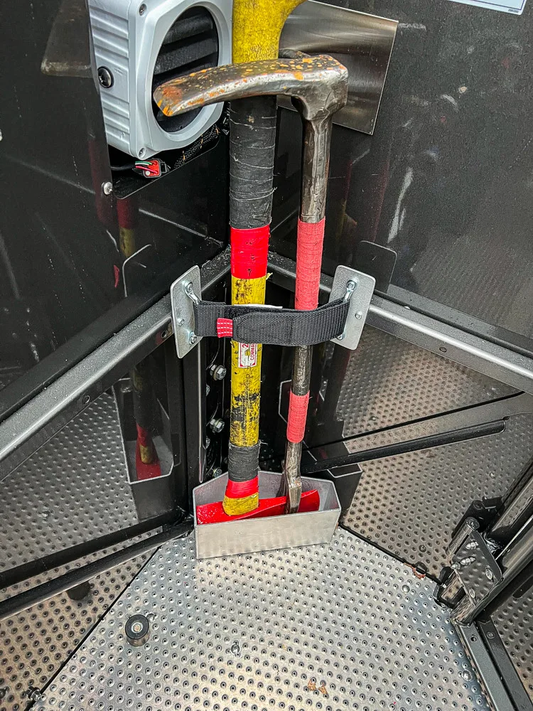 Pierce Enforcer Pumper exterior view, photo 48 of 49