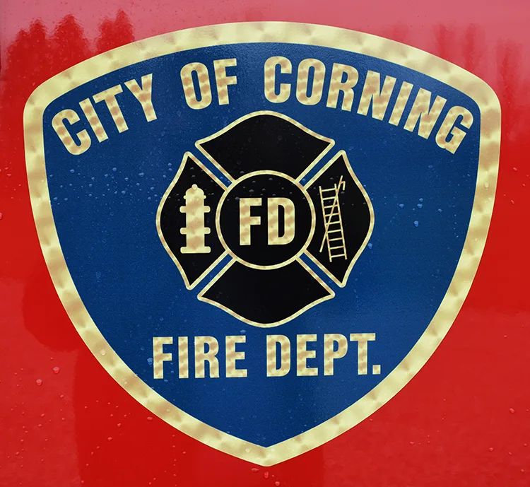 Pierce Enforcer Pumper exterior view, photo 18 of 30