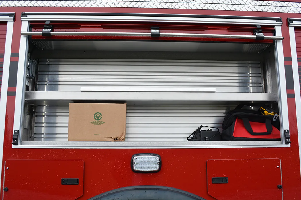 Pierce Enforcer Pumper exterior view, photo 20 of 30