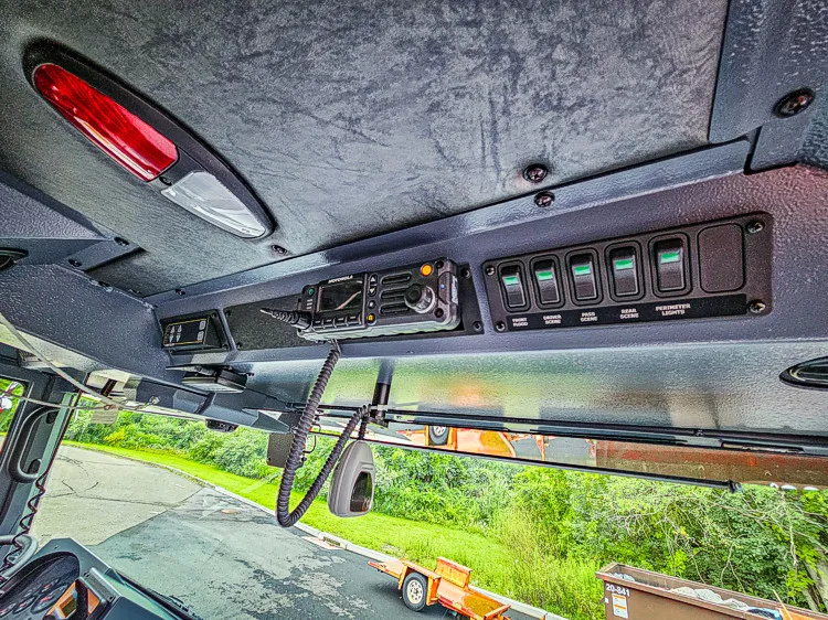 Pierce Enforcer Pumper exterior view, photo 40 of 62