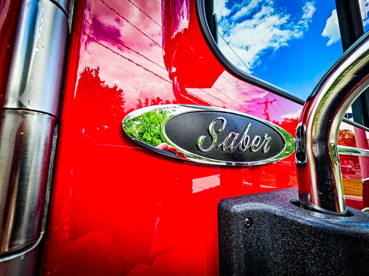 Pierce Saber Pumper exterior view, photo 14 of 55