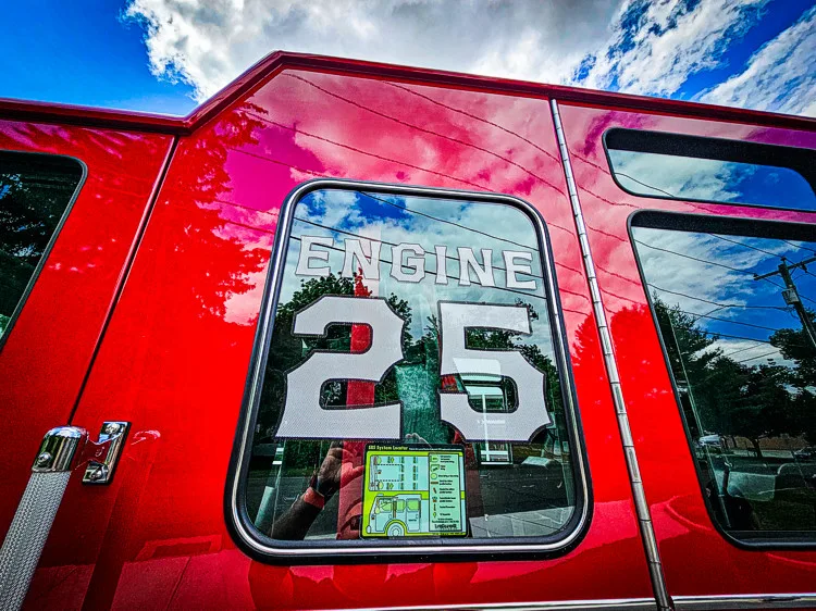 Pierce Saber Pumper exterior view, photo 15 of 55