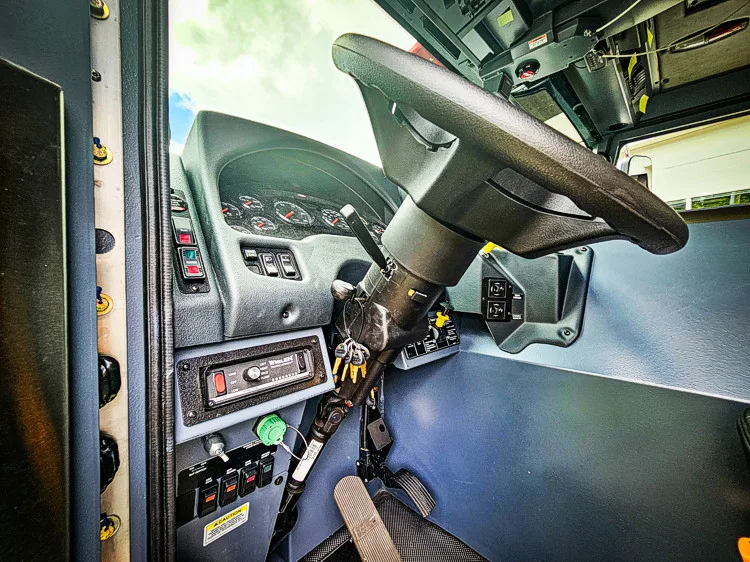 Pierce Saber Pumper exterior view, photo 41 of 55