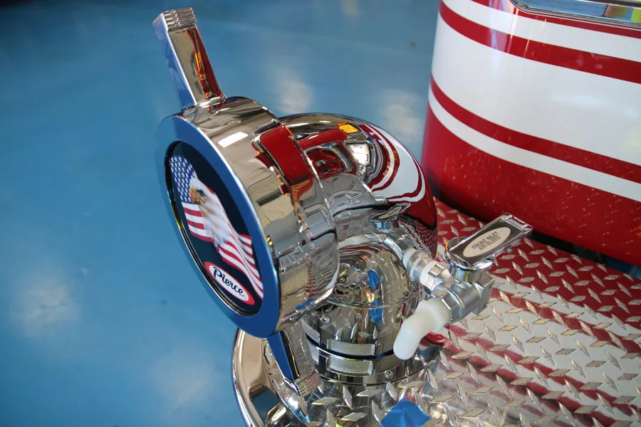 Pierce Arrow Pumper exterior view, photo 15 of 67